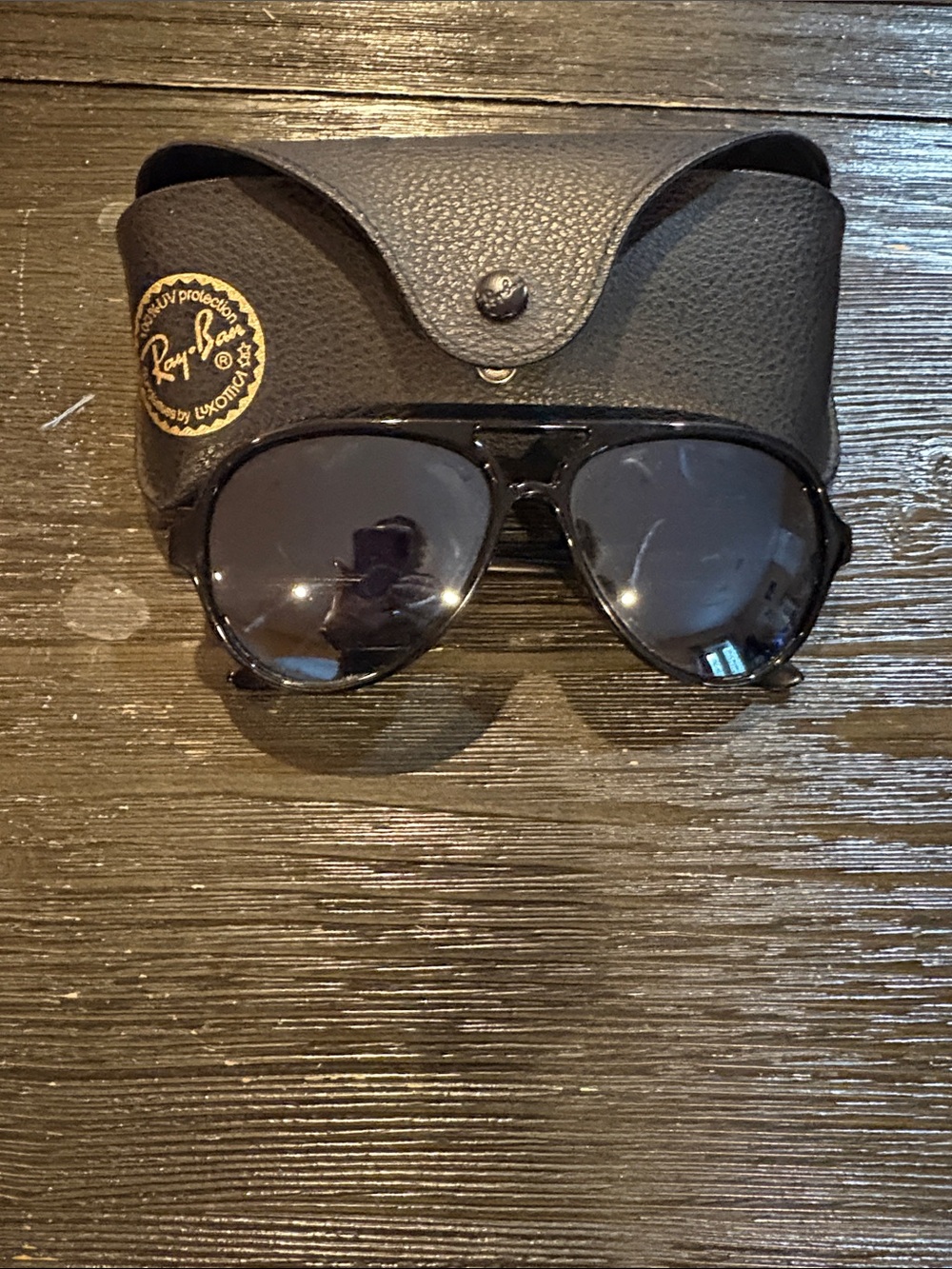 Ray-Ban Black Frame Gray Lens Aviator Sunglasses